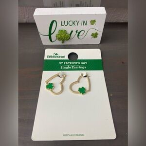 Heart ☘️ shamrock earrings